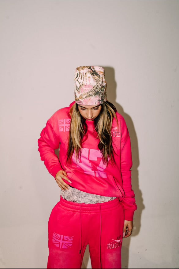 ROGUE REAL TREE PINK BEANIE