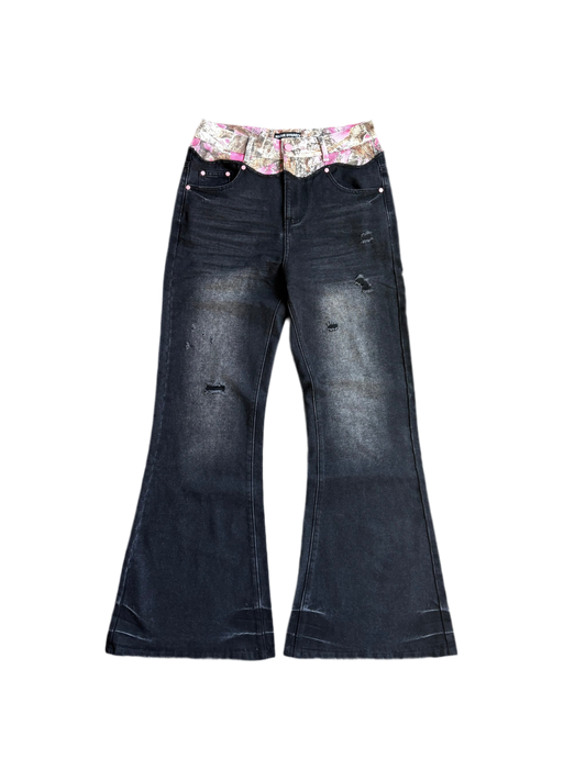 BLACK CUT DENIM
